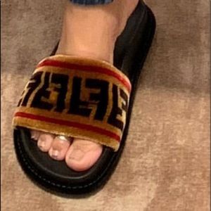 Fendi velvet slides